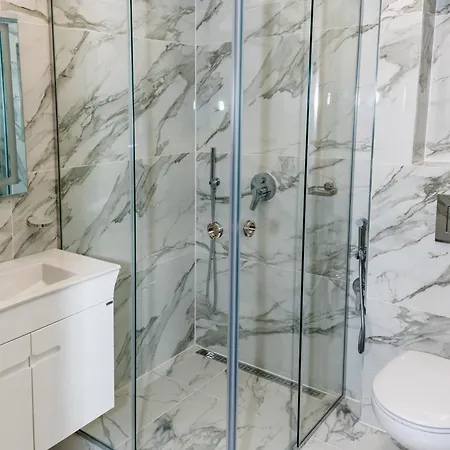 Apartman Luxe 1 Obzor
