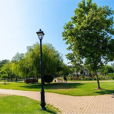 Luxe 1 * Obzor